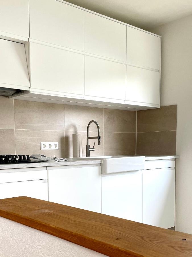 A14 Three Bed Apartment City Center Гайденгайм-ан-дер-Бренц Екстер'єр фото
